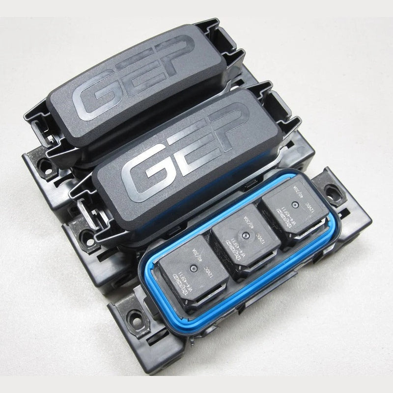 GEP PDM-R4C01 Sealed Power Distribution Module, (2) Maxifuses + (2) MAXI ISO Relays