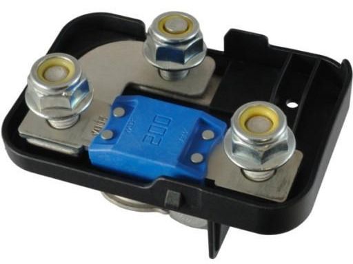 0101703 is a battery mounted power distribution unit manufactured by MTA that houses a single MegaVal (Mega Fuse) or PowerVal fuse to provide primary power distribution to the vehicle. 