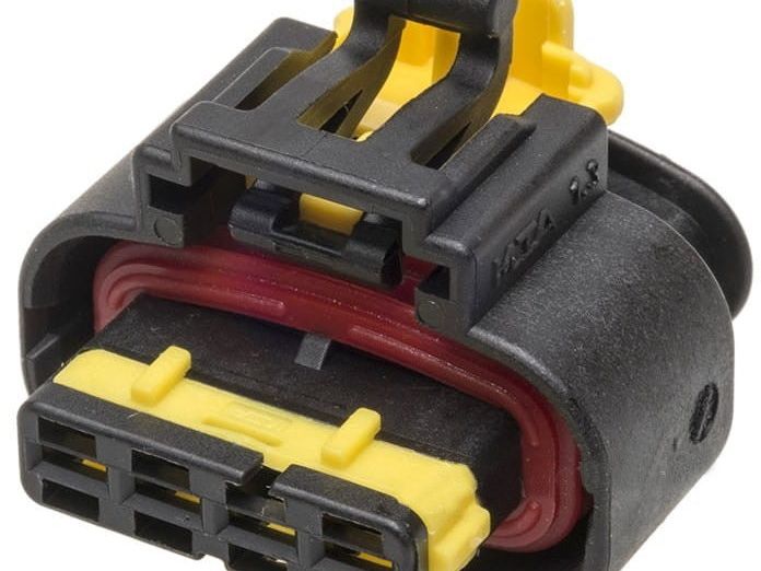 MTA 4510820 Female 4 way C280 Sealed Connector, Black
