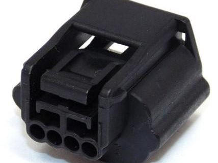 Yazaki 7283-8853-30 RH 025 4 way Female Connector