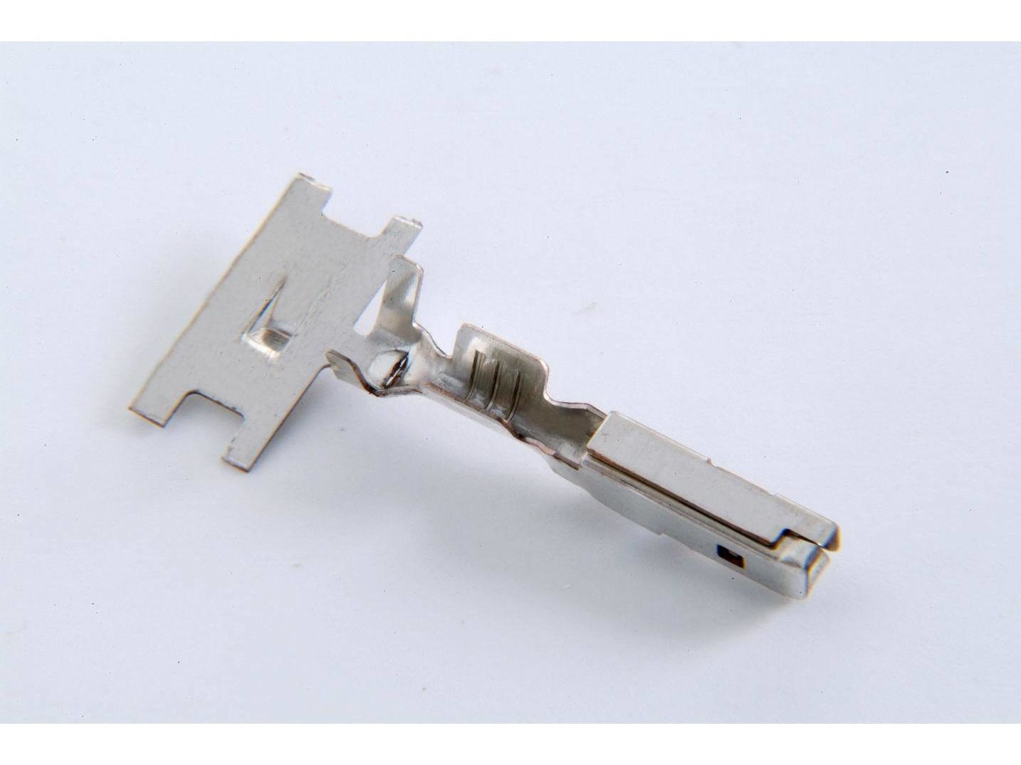 Yazaki 7116-4102-02. Terminal, Female, YESC 1.5 mm, 0.3 -0.5 mm²